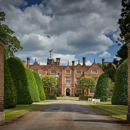 Great Fosters - Near Windsor Hotel Egham Luaran gambar